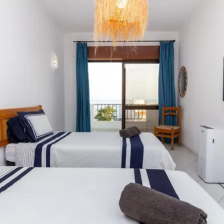 Old Town Panoramic Nearthe Apartman *